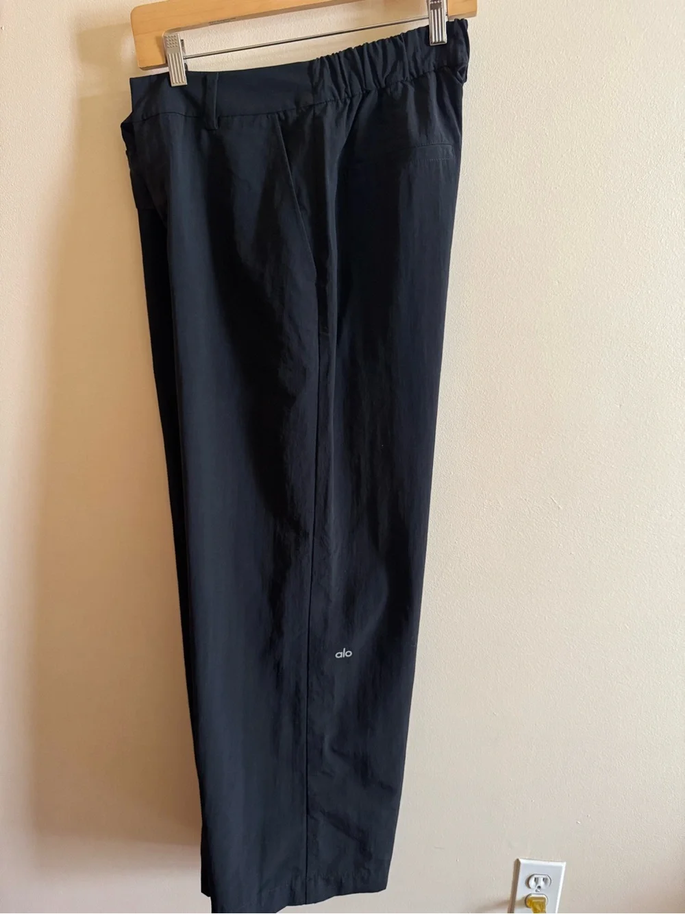 ALO Yoga Wide Leg Pants Black